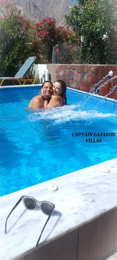 Located By The Sea One Beachfront Private Captain Lazaros Pool Villa With Loft In 750Sqm Spacious Private Plot-Jacuzzi-Sunrelax-Furnished Terace-Gazebo-Private Parking,Sleep 3 Adults And 2 Children, Just Steps From The Black Beach-Seaview Perissa  Buitenkant foto
